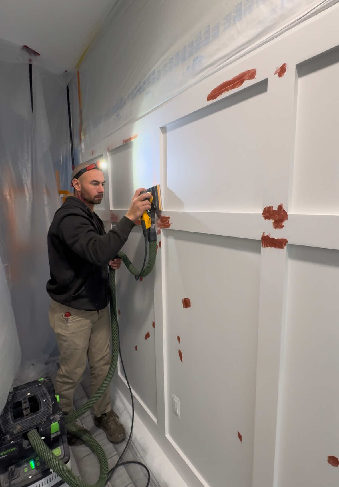 Let’s prep and paint some panels! #remodel #construction #homerenovation #woodworking #howto #tools #DIY #carpentry #construction #homeremodeling #hgtv #tooltips #constructiontips #diytools 