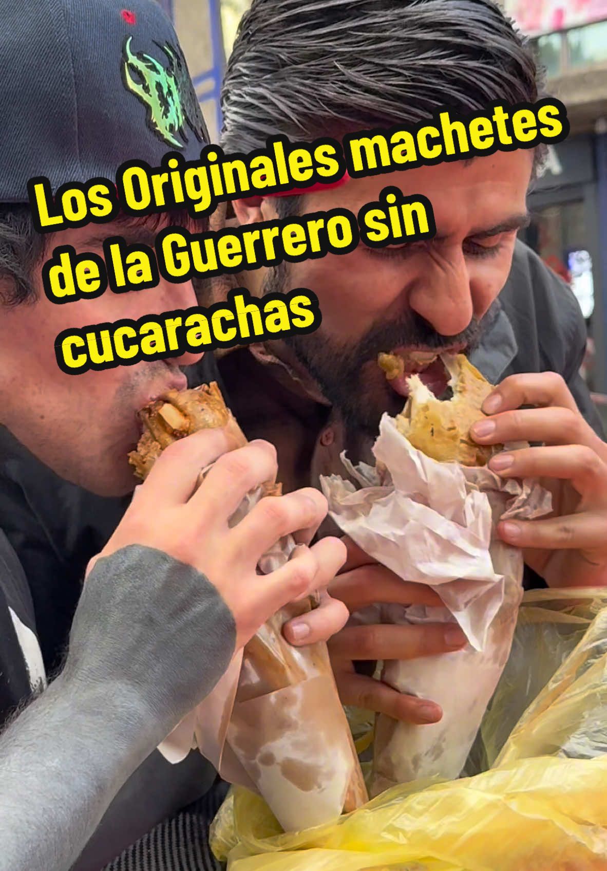 Fuimos a probar los originales machetes de la Guerrero y te tratan pésimo. Con el @OswaldoSC01012 #fyp #fypp #Foodie #foodies #foodiesoftiktok #foodietiktok #food #FoodTok #FoodFestonTikTok #foodreview #FoodLover #chispas #oswaldosc01012 #machetesdelaguerrero #machetes #coloniaguerrero #cdmx #ciudaddemexico #mexico