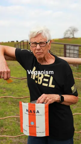 We are back!! And communism will always lose 🙌🏻 #granny #food #tips 