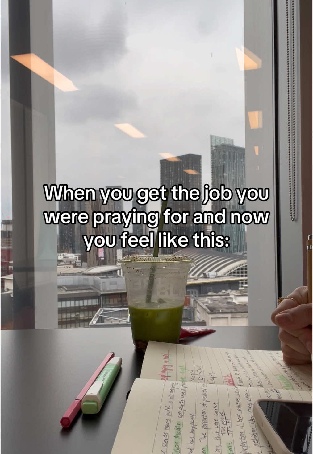 I wanna get paid for nothing 😭😭😭😭😭 . . #degreeapprenticeship #officelife #corporatelife #corporatetiktok #apprenticeship  #9to5life #officejob  #apprentice #employed #relatable #mood #fypp #fyp 