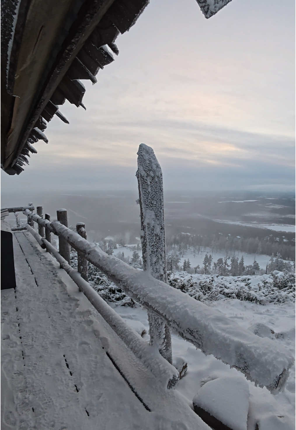 We Finally Found Santas Cabin 🥰 Before coming to Lapland, I saw so many videos of Santa’s Cabin and always wanted to see it in person. So we finally found it!  It was actually quite hard and dangerous to find so do not believe the videos on TikTok 😂 We did find a better and much safer way!  Once we did arrive, the views were amazing! The cabin was so cute and the inside has also been decorated like Santas cabin which is so exciting for the kids 🥰 (and me lol 😂)  We ended our walk by sliding down the the side of the mountains which was so fun 🥰🥹 #lapland #finland🇫🇮 #laplandfinland #laponie #lappi #levi #winter #winterwonderland #travelfinland #winterdestination #winteraesthetics #artic #snow #magic #christmas #santa #santaclaus #laplandvibes #wintercabin #cabin #rovaniemi #travel #traveltiktok #traveltips #explore #explorepage✨ #adventure #cold #view #views #peace #recommendations #fup #fyp #content #contentcreator #viralvideos 