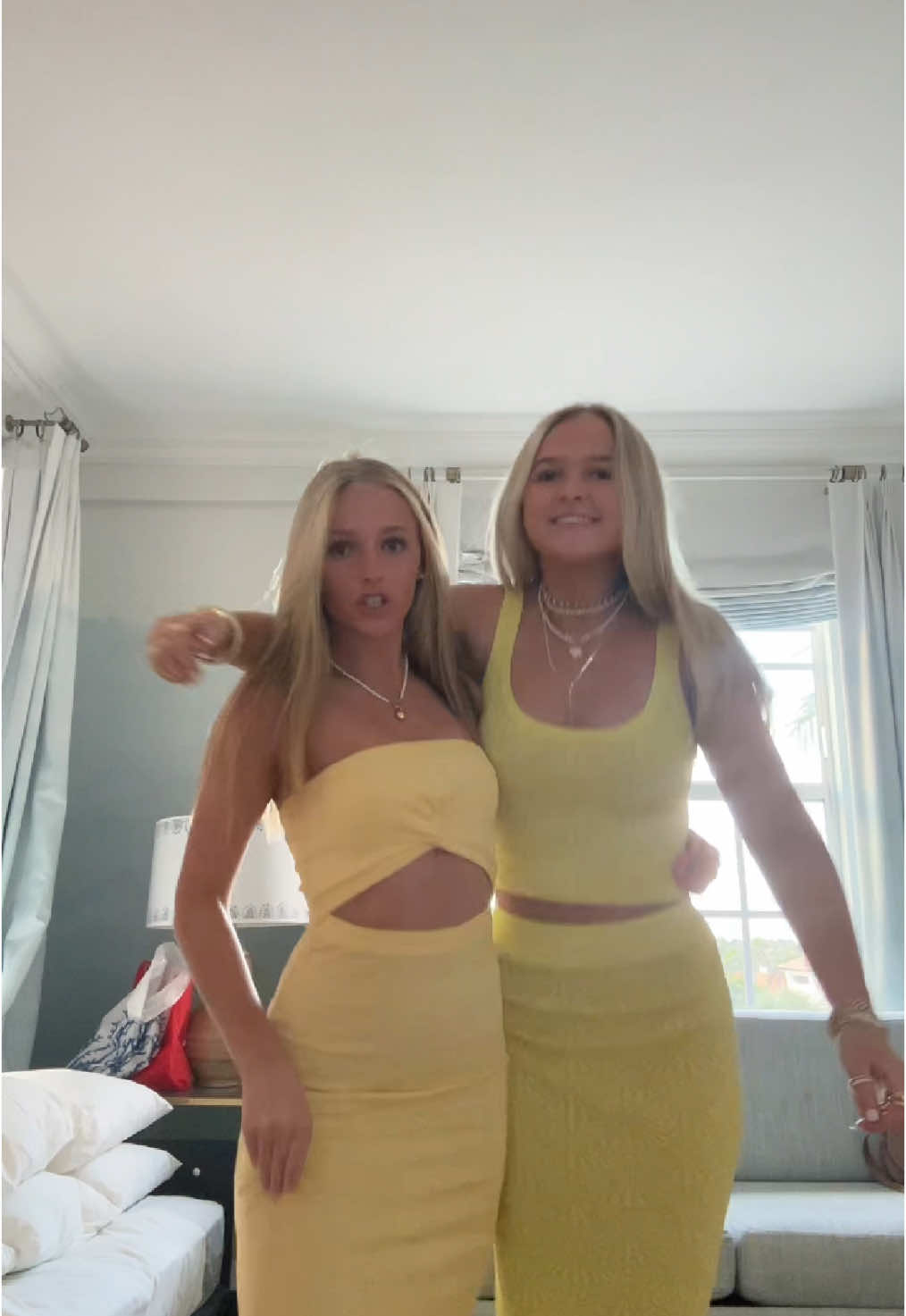 matching 💛💛💛