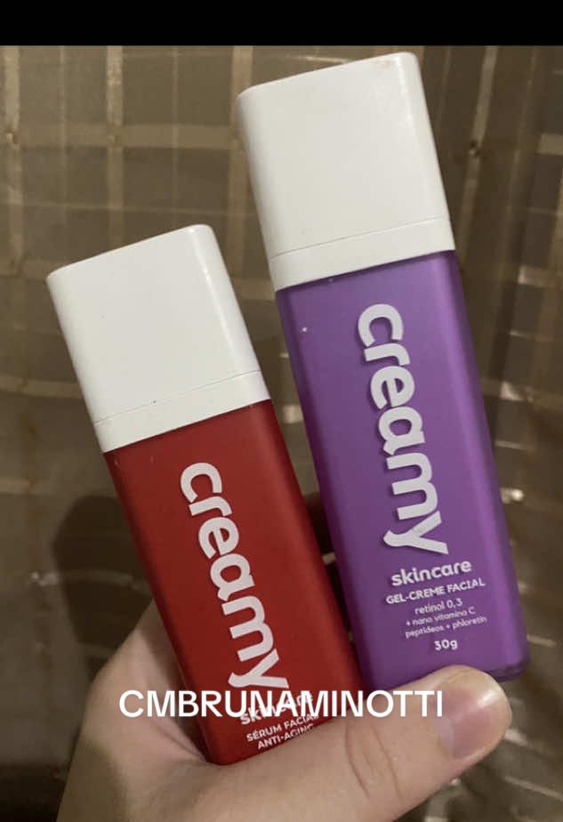 Uso o retinol na minha pele e amo os resultados, ele é ótimo para trazer rejuvenescimento para a minha pele! @Creamy Skincare #skincare #retinol #retinal #esteticista 