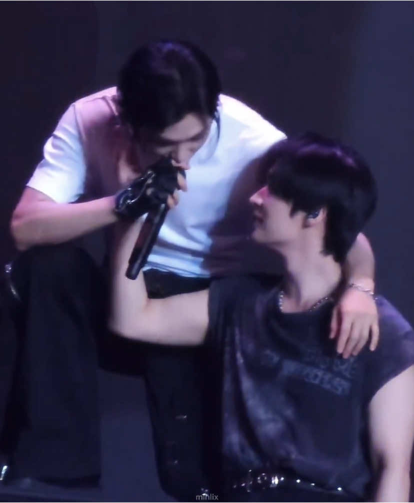 MINLIX KISS#leeknow #felix #minlix 
