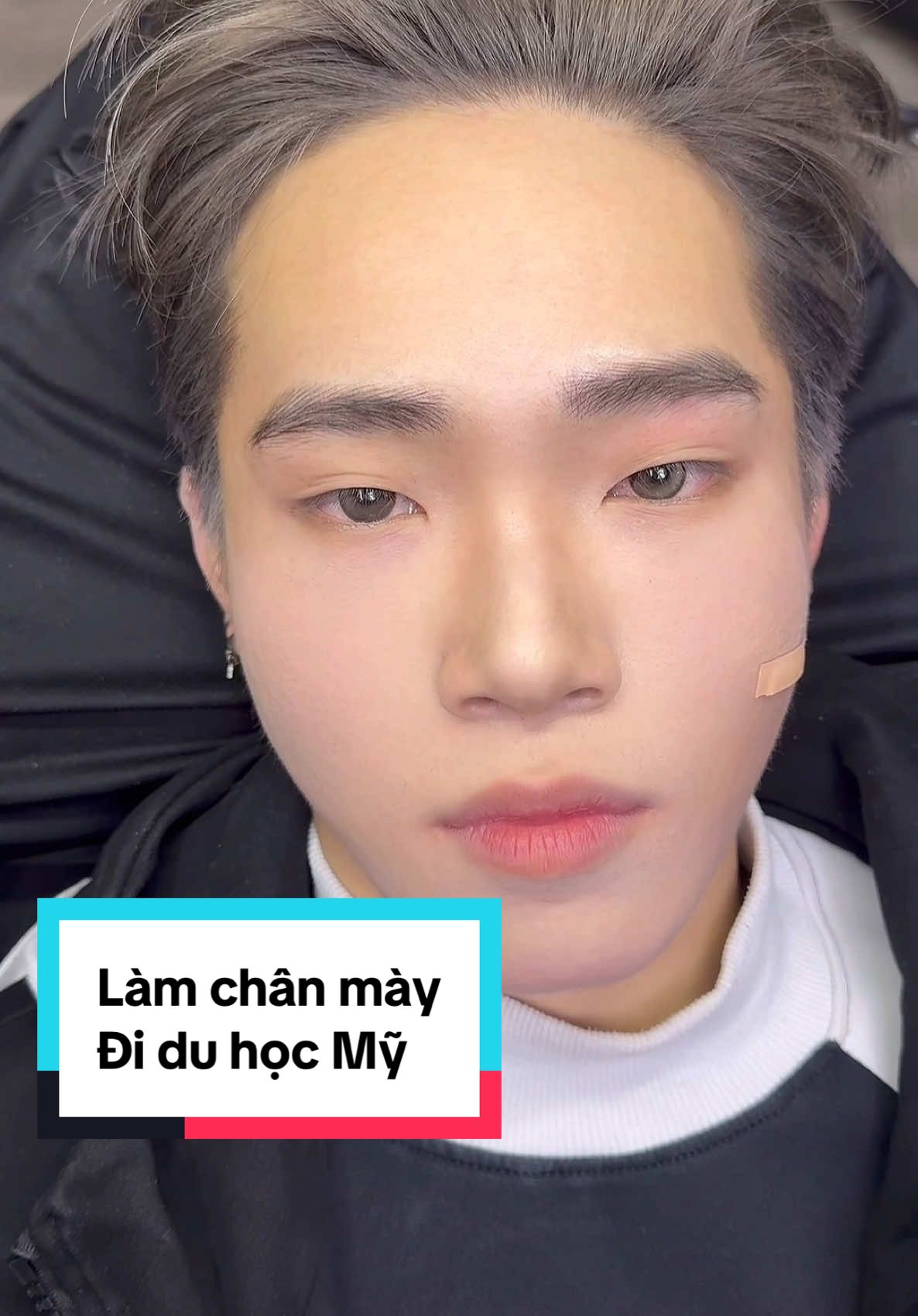 Em zai được mẹ đưa đi làm chân mày trước khi đi du học Mỹ #datdolongmay #longmay #dieukhacchanmay #longmaysaurom #longmaynam #hairstroke #longmayphongthuy 