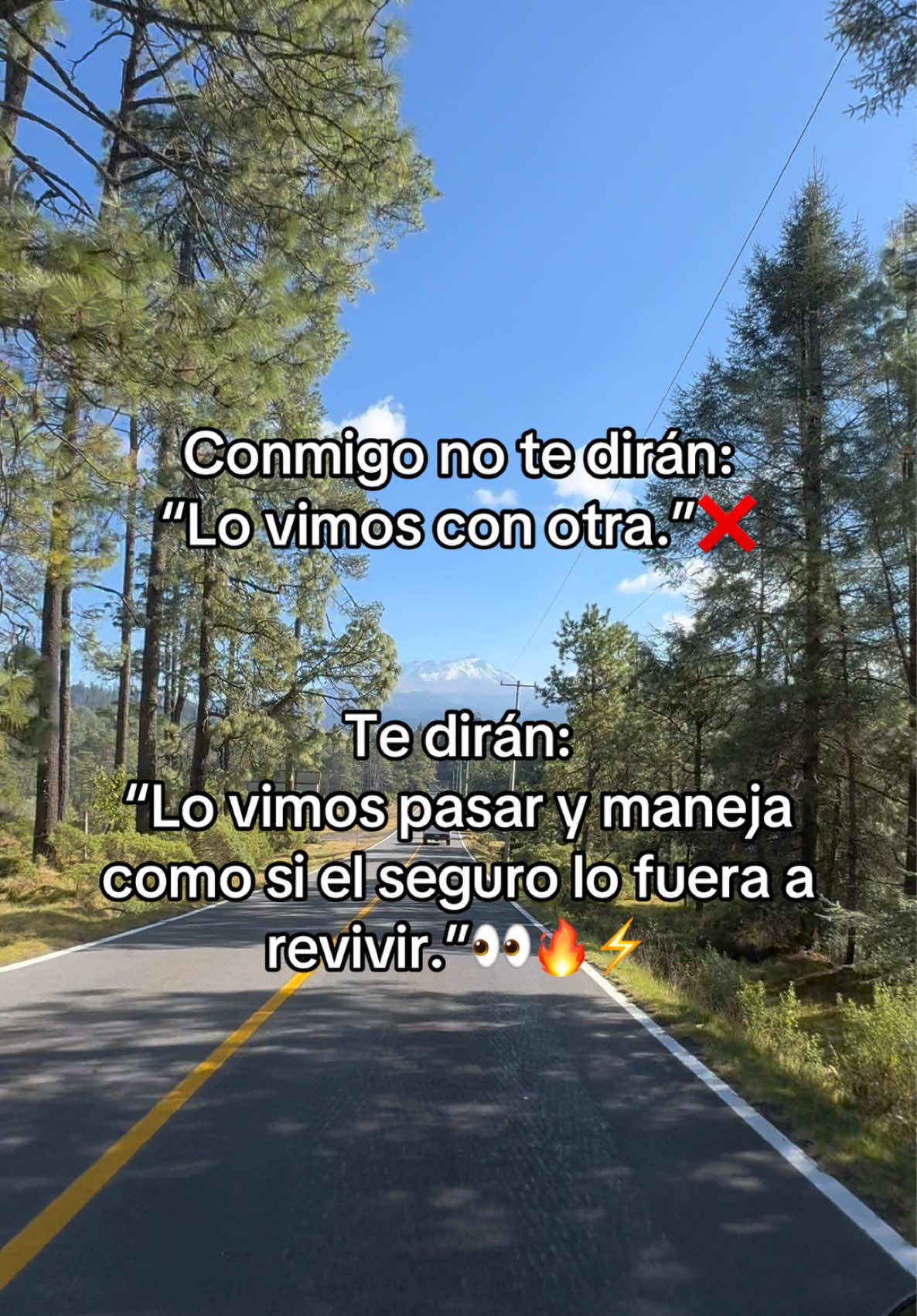 Conmigo no te dirán: “Lo vimos con otra.”❌ Te dirán: “Lo vimos pasar y maneja como si el seguro lo fuera a revivir.”👀🔥⚡️ #eldelapulsarrs200negra #bikersoftiktok #sinmiedoalexito #bikelife #bikelover #pulsarrs200 #blessed #pulsar #black #moto #montañas #nevadodetoluca #nieve #paisajesnaturales #biker 