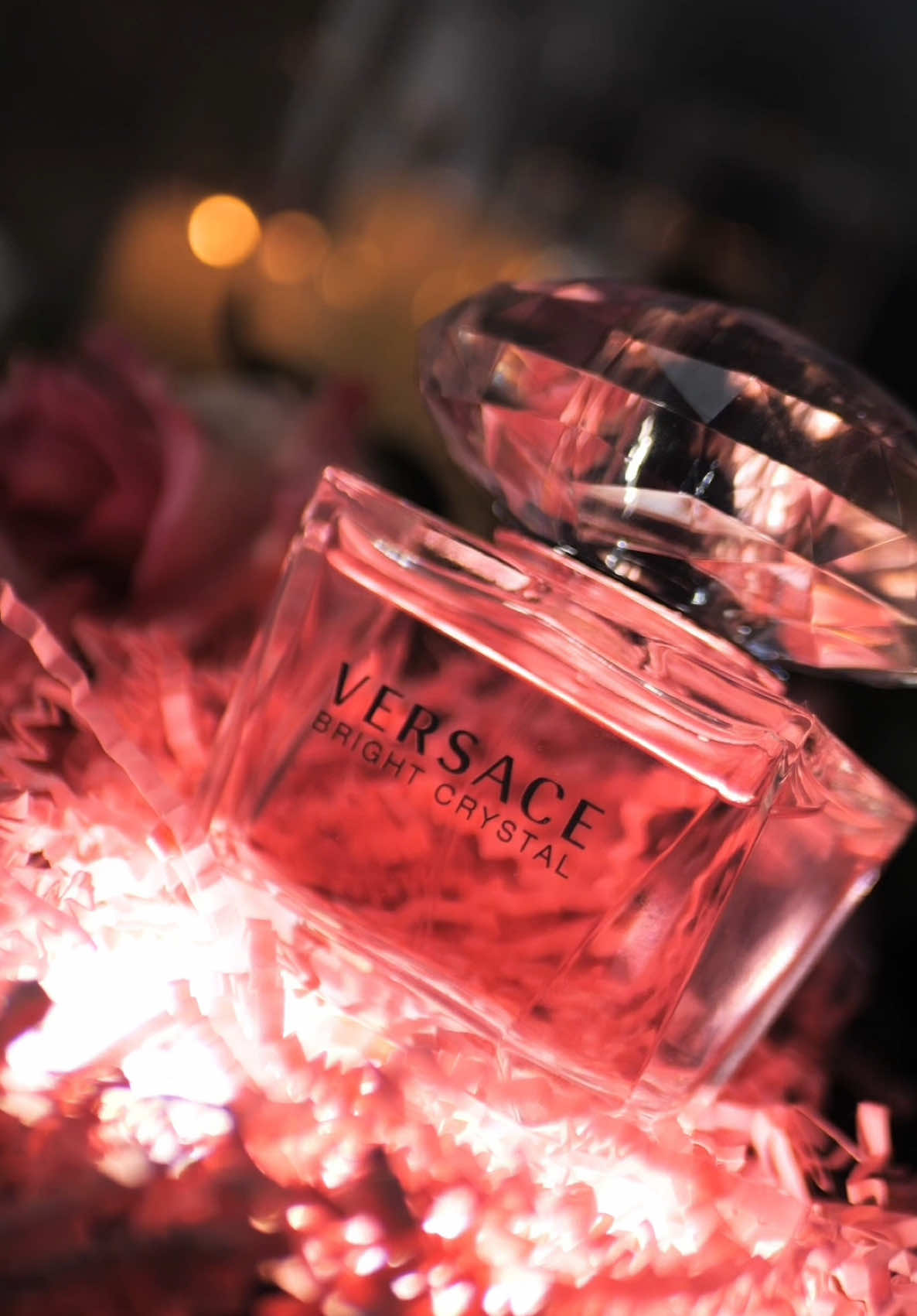 Bright Crystal by @Versace is a fragrance that wraps you in elegance, femininity, and sophistication. ✨ Every time I wear it, I feel truly special 😍🩷💅 You can find this masterpiece at @Macy’s  the perfect place to discover your next signature scent. #GiftedByVersace  #AD #Versace #Macys #VersaceFragrances #VersaceBrightCrystalEDT  #LuxuryFragrance #PerfumeAddict #FragranceLover #ScentOfTheDay #PerfumeCollection #ElegantStyle #Reels #UGC #Rec #ContentCreator Visit @macys to find a fragrance that speaks to you!