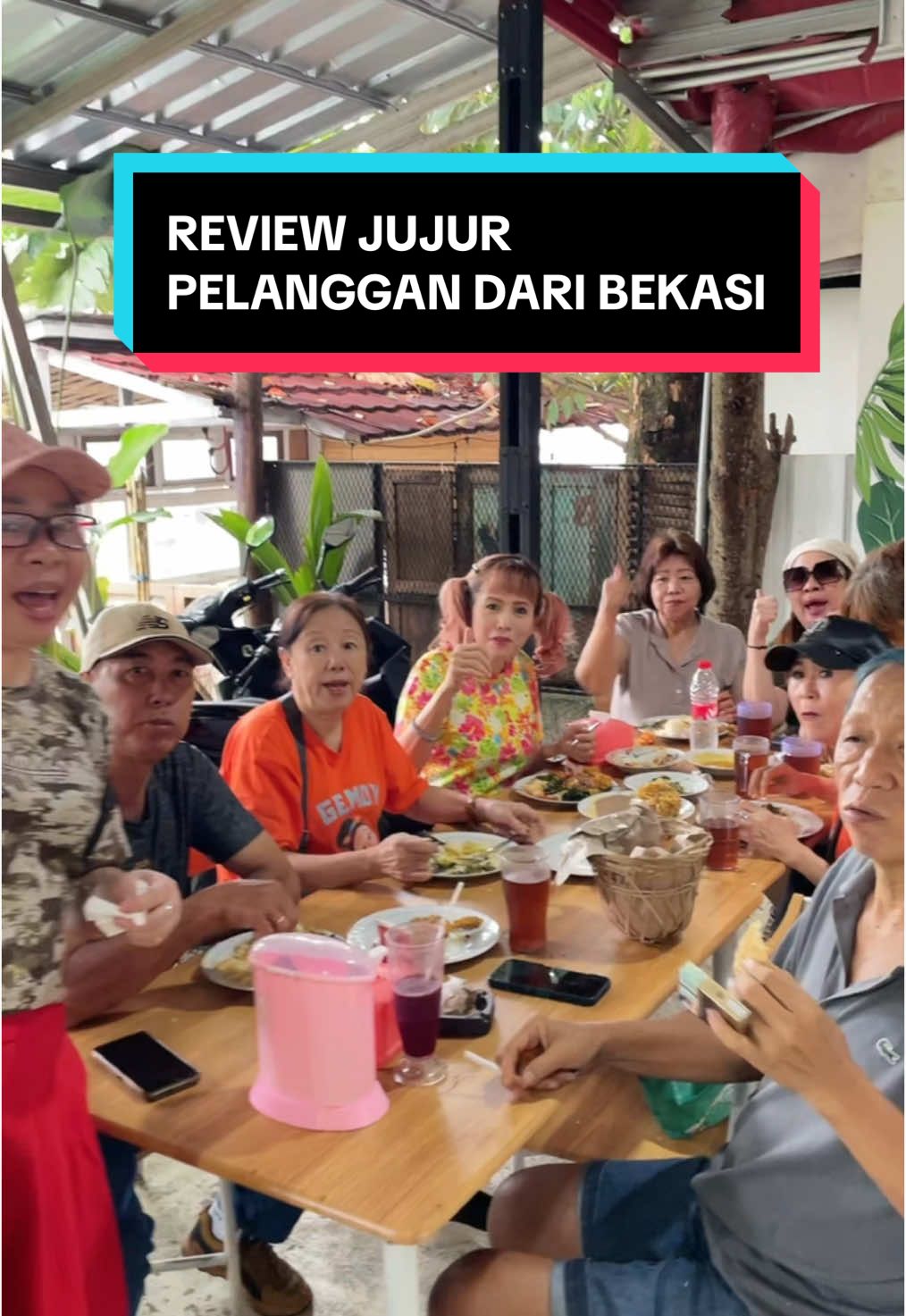 Ini sih review sejujur2nya ya sampe ada yang bela belain dari Bekasi loh🥰  #lapakbundobogor #rumahmakanpadang #kulinerbogorviral #kulinerbogor #kulinerbogorhits 