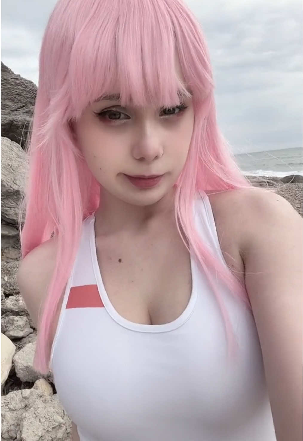 #zerotwo #zerotwocosplay #swimsuit #darlinginthefranxx #darlinginthefranxx002 