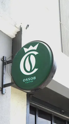 Let the aroma draw you in, and the taste keep you coming back🤍. #ossob #enjoythetaste #ossobcoffee #ConvenientPlace #Coffee #Somalia #Mogadishu