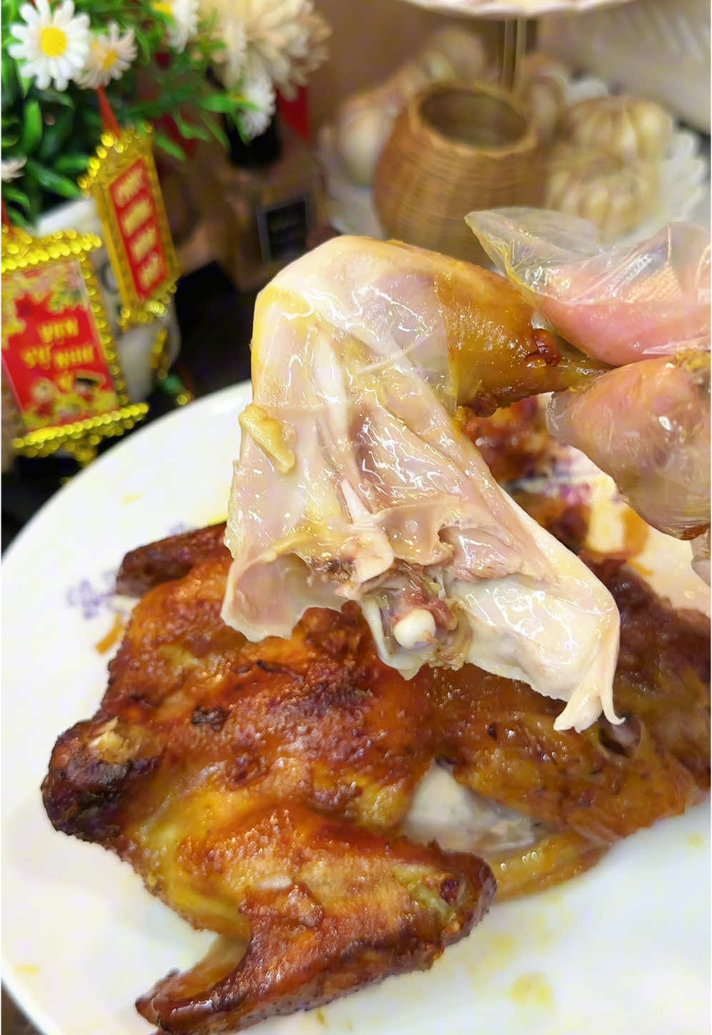 Trả lời @Hoàng Phi gà nướng bằng nồi chiên không dầu phun sương hơi nước siêu ngon😋 #masuto #noichien #noichienkhongdau #shineyourkitchen #kunthichnauan #monngonngaytet #nauancungtiktok 