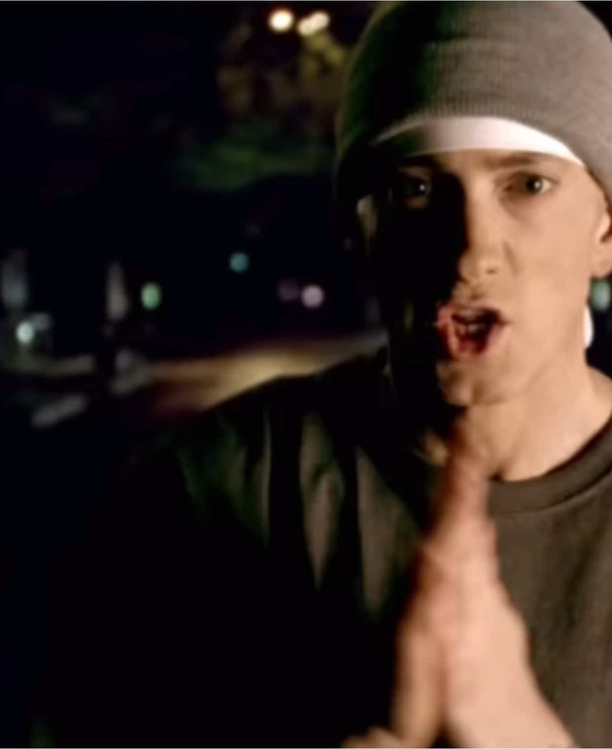 The Monster #eminem #rihanna #themonster #musicvideo #foru #fyp #memories #memorylane #foryoupage❤️❤️ #rap #8mile 