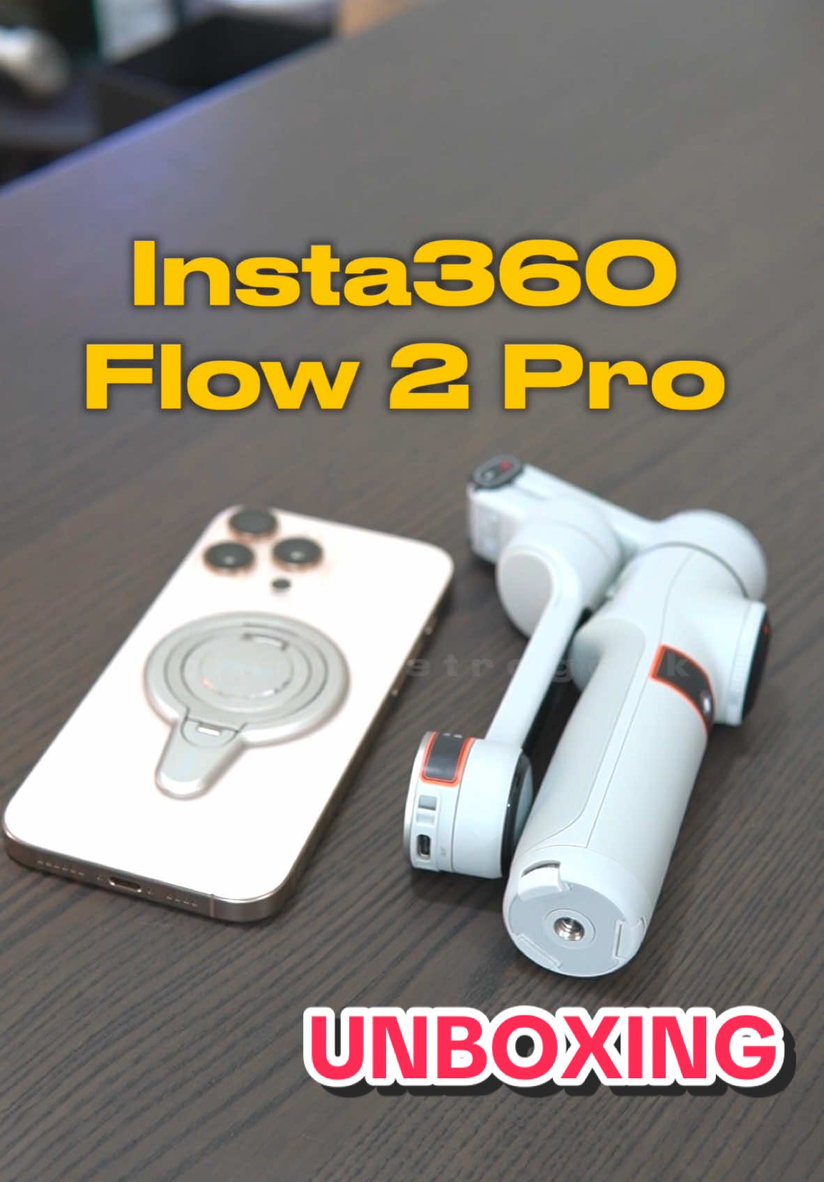 Insta360 Flow 2 Pro (Creator Kit) Unboxing ASMR + Hands On: Best AI Powered Smartphone Gimbal #Insta360Flow2Pro #Insta360 #Flow2Pro