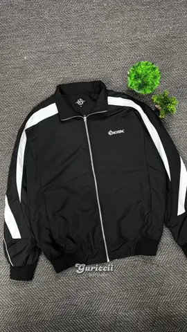Rekomendasi Jaket Classic Sport Moxie #jakettracktop #tracksuit #jaketparasut #jaketkeren #moxieinconspiracy 