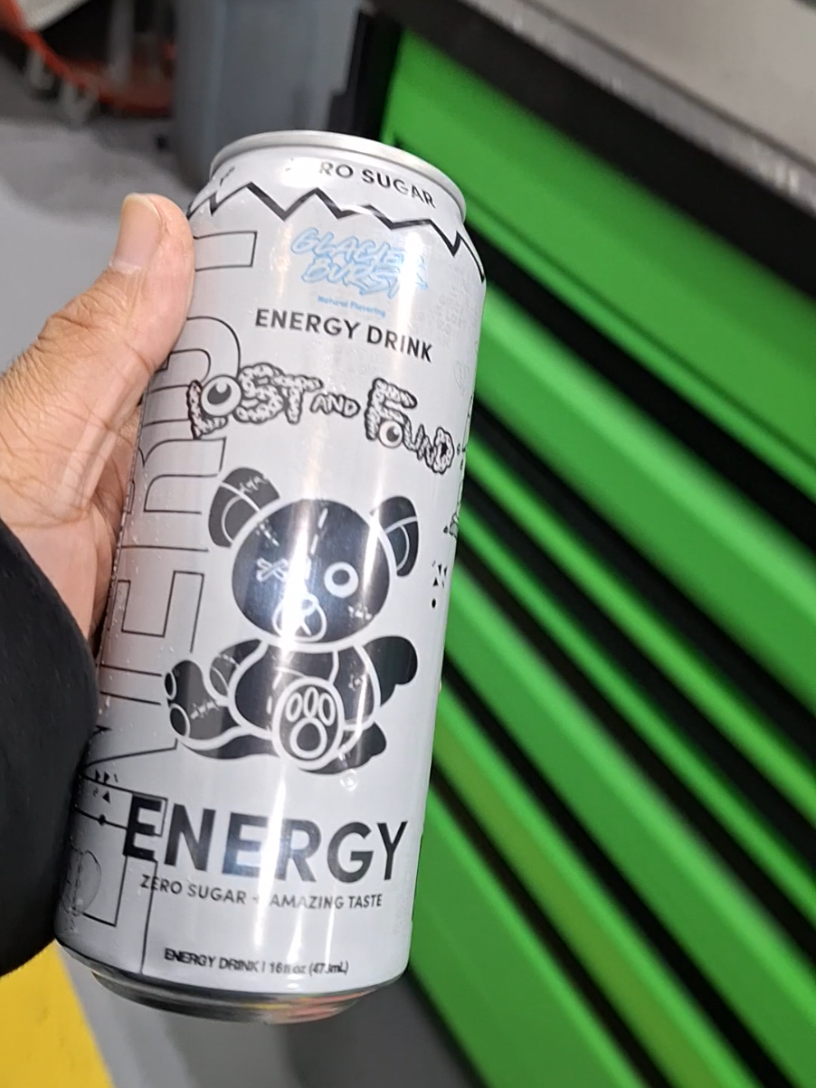 Getting the day started with a little energy boost! @Lost & Found Energy #mechanic #lostandfoundenergydrink #trending 