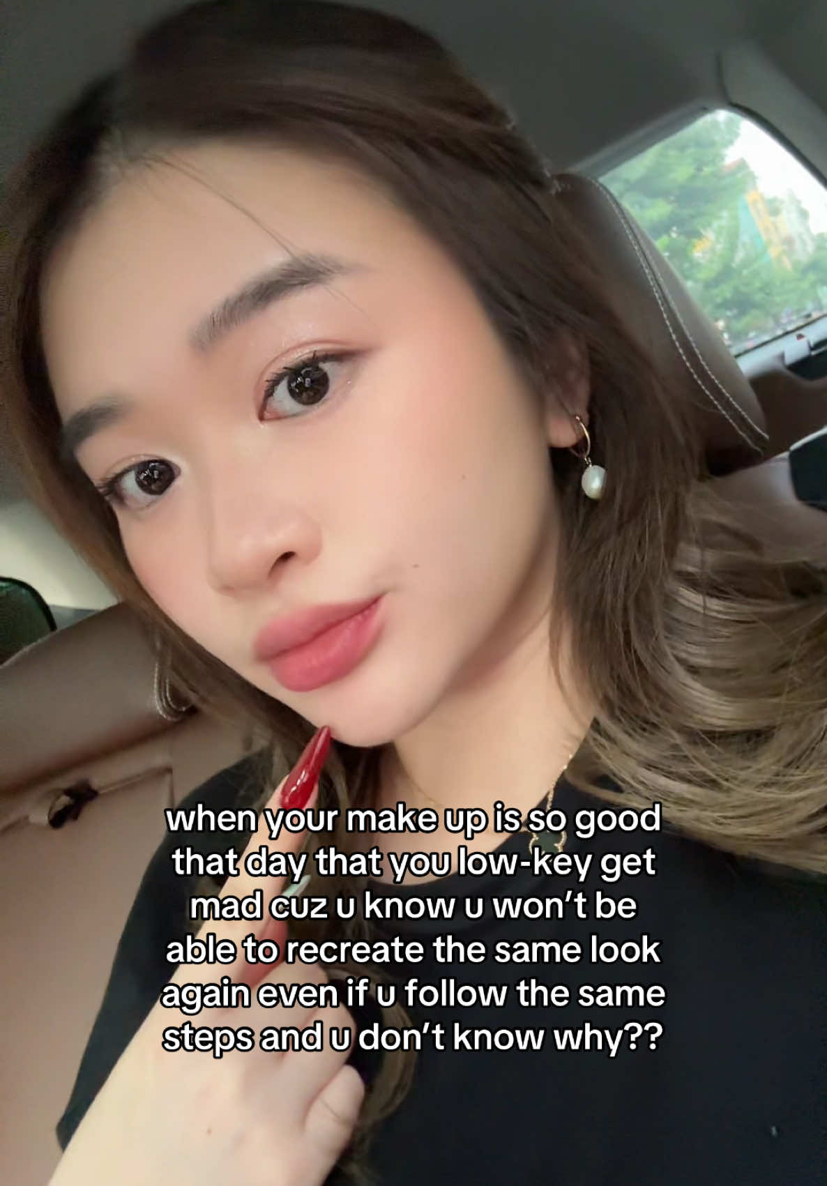 Tell me this is a universal experience for all girls #makeup #makeuplook #vietnamesegirl #viet #vietnamese #asian #asiantiktok #fypシ #fyppppppppppppppppppppppp #internationalstudent #studyabroad #nyclife #nyctiktok #nycblogger #trending #xuhuong #xuhuongtiktok #duhoc #duhocsinhmy #duhocmy #duhocsinh #makeup #skincare #fashion #OOTD #contentcreator #funny #meme #relatable #douyin #giaitritonghop #giaitritiktok #lamdep #chamsocda #makeuptutorial #review #vietnamesegirl #saigonese #imjustagirl 