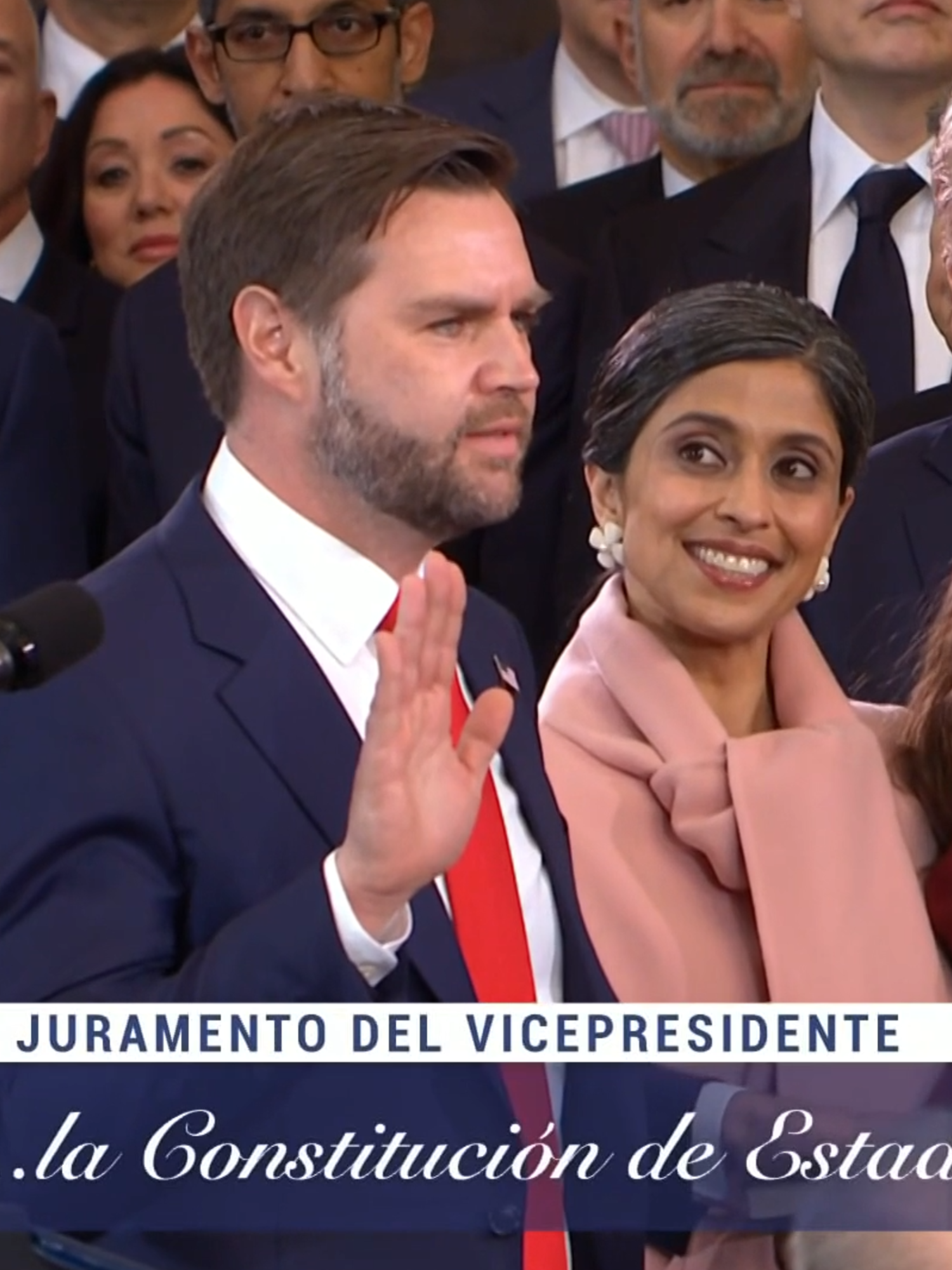 🇺🇸 #JDVance presta juramento com vicepresidente de los Estados Unidos. #Trump47 #InaugurationDay #JDvance