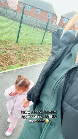 Off to get her brother ❤️❤️ #mumlife #mumsoftiktok #momsover30 #mumsoftiktokuk #mummy #mummydaughter #mybaby #girlmum #momlife #family #schoolrun 