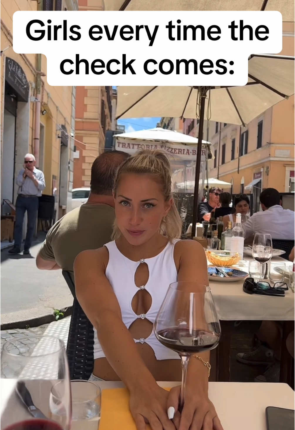 Equality until the check comes😂💰#fyp #foryou #foryoupage #tiktokviral #viraltiktok #explorepage #girl #viral_video #funny #humor #equality #women #italia #trendingvideo #viralvideo #girlfriend #date #comedy #relatable #sketch #viral_video @Emma Kihlander 