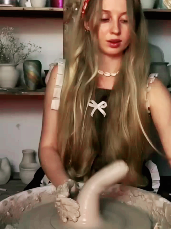 Cute Girls Making Art Work #crafty #hardworking #artists #asmr #sand #clay #clayart #viralvideo #fyp #art 