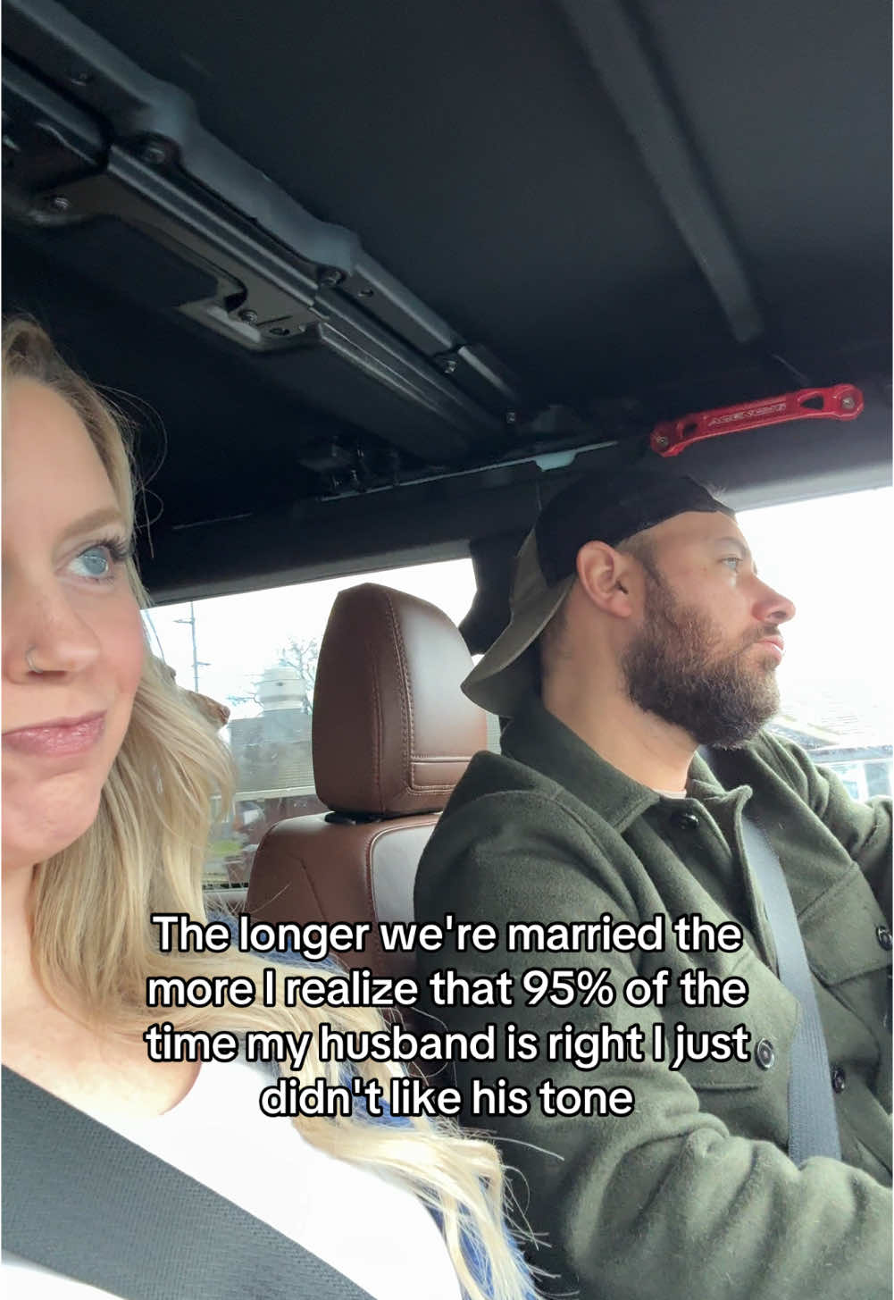 Don’t tell him I said this 😂🤦🏼‍♀️ IB: @Courtney & Alex #relationshipgoals #marriedlife #pregnantlife 