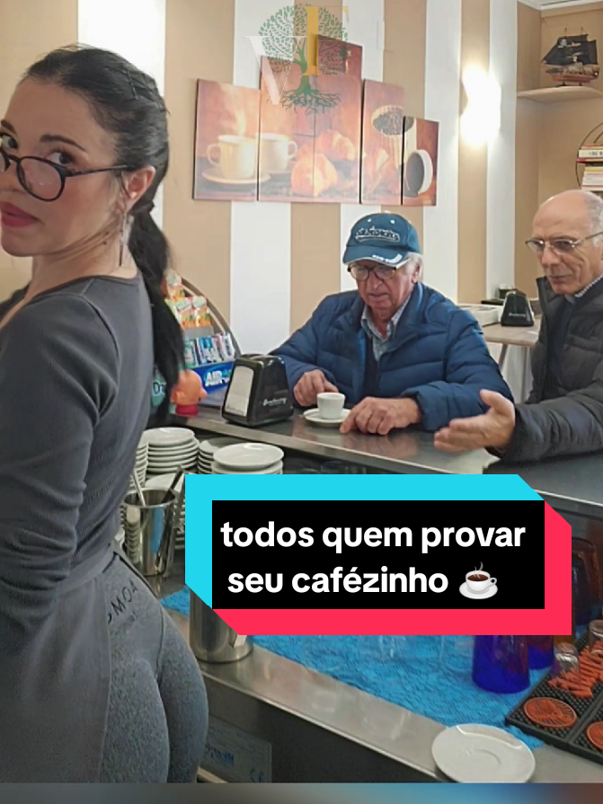 Elutza é dona de uma cafeteria mais famosa da Itália #elutza #cafe #cafeteria 