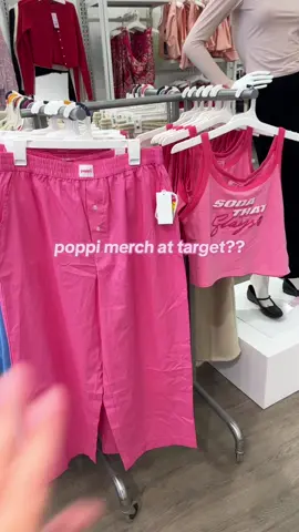 @#PoppiPower slay!🎀✨🍒 #poppi #merch #influencer #pink #preppy #trendy #target #targetfind #fyp #haul #grwm 