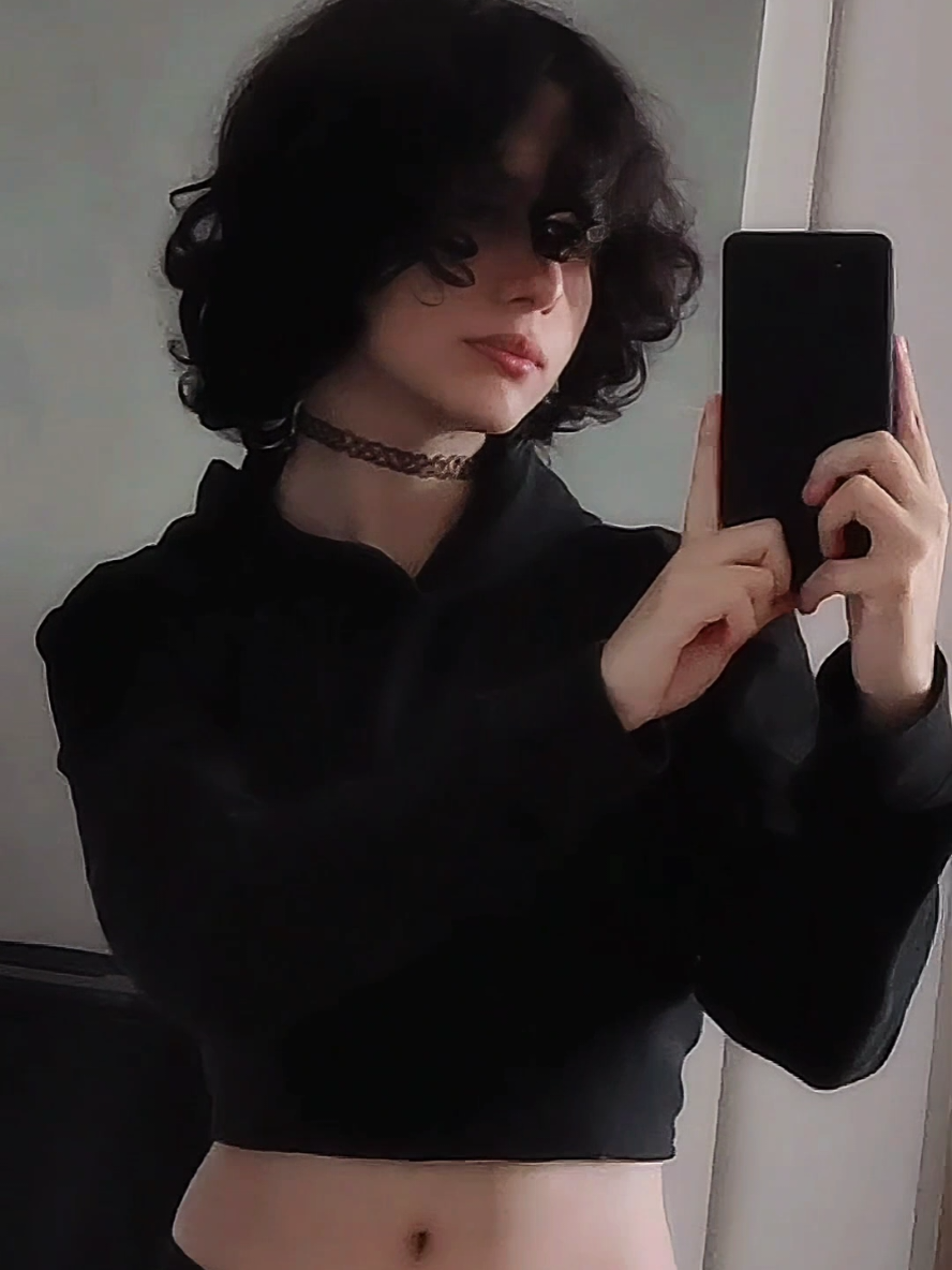 Robin cosplay ;P #femboy #femboytiktok #myfemboyroommate #cosplay 