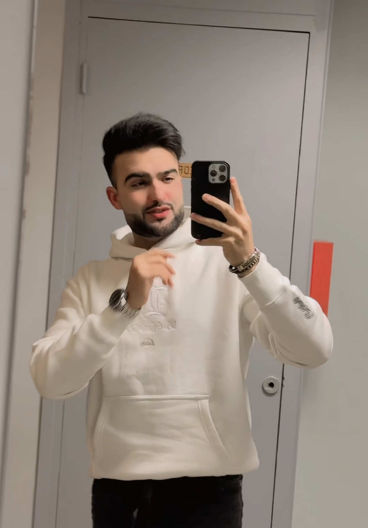 🤌🏻🤍🪽🙂‍↔️#AfgbOy🇦🇫 #Europ🇪🇺 #fypシ゚ #foryoupagе #1M #100k #Foryou #viral_video #اکسبلور #views #viralvideos #fyp 