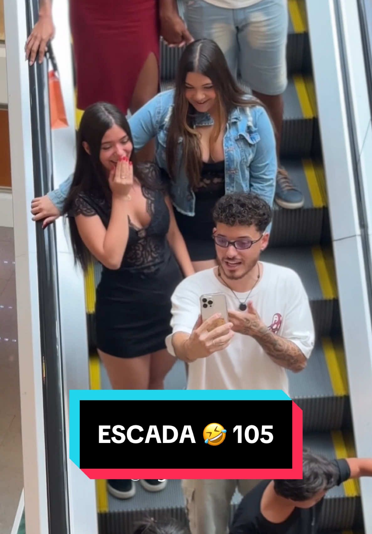 BElJ0 QUINTUPLO NA ESCADA 🤣 Parte 105 🕺🏻 #legadu 