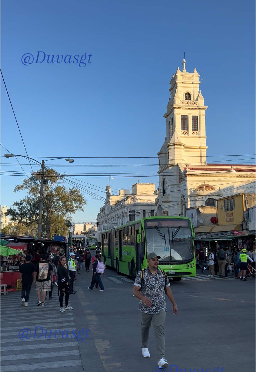 18 calle, zona 1, Ciudad de Guatemala #parati  #saludos  #buenastardes  #ciudaddeguatemala  #fypシ  #fypシ゚viral  #barrios  #plazuela  #plazueleta #plazueletabarrios #plazuelabarrios  #plazabarrios  #plazabarriosguatemala #plazabarriosguatemala🇬🇹😍❤ #plazabarrioz🇬🇹🇬🇹   #parati  #saludos  #buenosdias  #18calle  #18callegt  #18calleguate  #18callezona1                 #18callezona1🙂🙂🙂  #18calleguatemala  #dieciochocalle  #dieciochocalleguate #dieciochocalleguatemala #dieciochocallegt  #zona1  #zona1guatemala  #zona1guate  #zona1gt  #zonaunoguatemala  #zonaunogt  #zonaunosiempre    #🇬🇹 #🇬🇹🇬🇹🇬🇹🇬🇹  #zona1  #zona1guatemala  #zona1guate  #zona1gt  #zonaunosiempre  #zonaunoguatemala  #zonaunogt  #zonaunosnack  #z1guatemala  #z1gt #fypシ #fypシ゚viral                  #🇬🇹🇬🇹🇬🇹🇬🇹 #🇬🇹 #centrohistoricoguatemala  #centrovivo  #centrohistorico  #centrohistoricogt  #centroguatemala  #centroguate  #ciudaddeguatemala  #guatemalalinda💙🇬🇹bediciones😇 #guatemala  #todoelmundo  #douglas  #Douglas  #transmetro  #transmetrogt  #transmetroguate  #transmetroguatemala  #transmetrogt🚍  #douglas #Douglas  #longervideos 