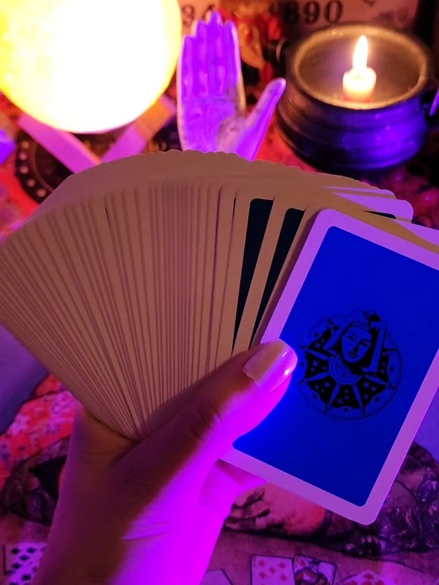 🔮 | Para consultas, tiragens & jogatinas somente para a sua vida, link no meu perfil!  🌹• Boa Fortuna em Sua Jornada! ✨ Deus seja louvado 🙏🏻 Jesus é o caminho, a verdade e a vida. Que Ele te abençoe sempre 🙌🏻  💫 | #tarot #taro #tarotonline #tarotok #paratiiiiiiiiiiiiiiiiiiiiiiiiiiiiiii #tarotamor #baralhocigano #tarotresponde #baralhociganoetarot #espiritualidad #fyp 