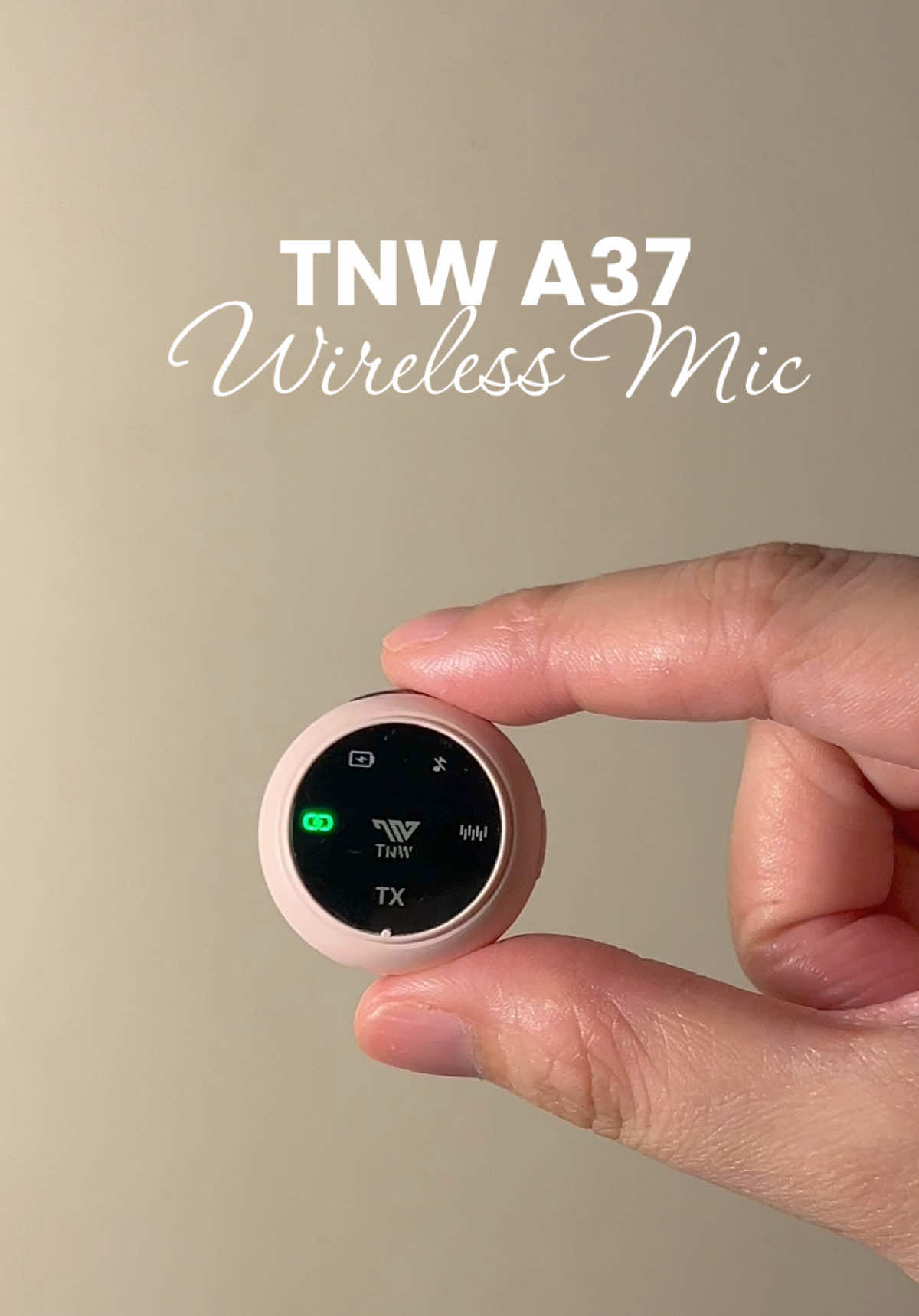 o dumaan nanaman sayo? sign mo na to! oo be deserve mo tong wireless mic ni TNW! TNW A37 Dual Wireless Mic. Featuring advanced noise reduction, sleek design, and magnetic attachment for easy placement. Enjoy dual mics for clear, professional sound, wireless freedom, and broad device compatibility – perfect for creators/affiliates  on the go!  #tnw #tnwwirelessmicrophone #tnwa37 #wirelessmic 