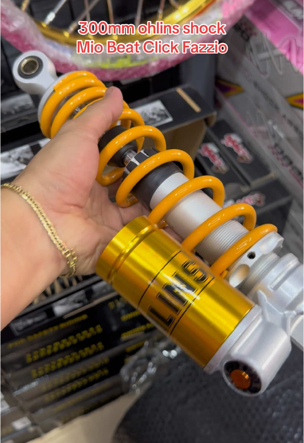 Ohlins shock 300mm with extra spring #gubatworks #projectdreambikemo 