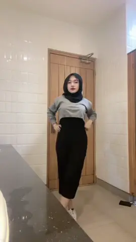 #fypシ #hijab #jilbabtiktok #hijabpemersatu 