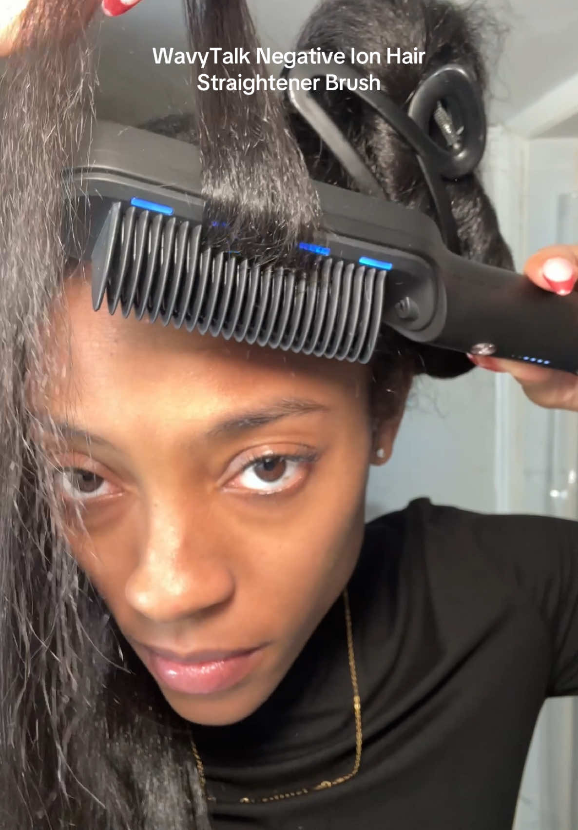 These @wavytalkofficial hair straightener brushes do it every time 😮‍💨 #wavytalk #silkpress #wavytalkbrush #wavytalkhair #negativeions #hairstraightenerbrush #negativeionbrush #longhair #silkpresstutorial 