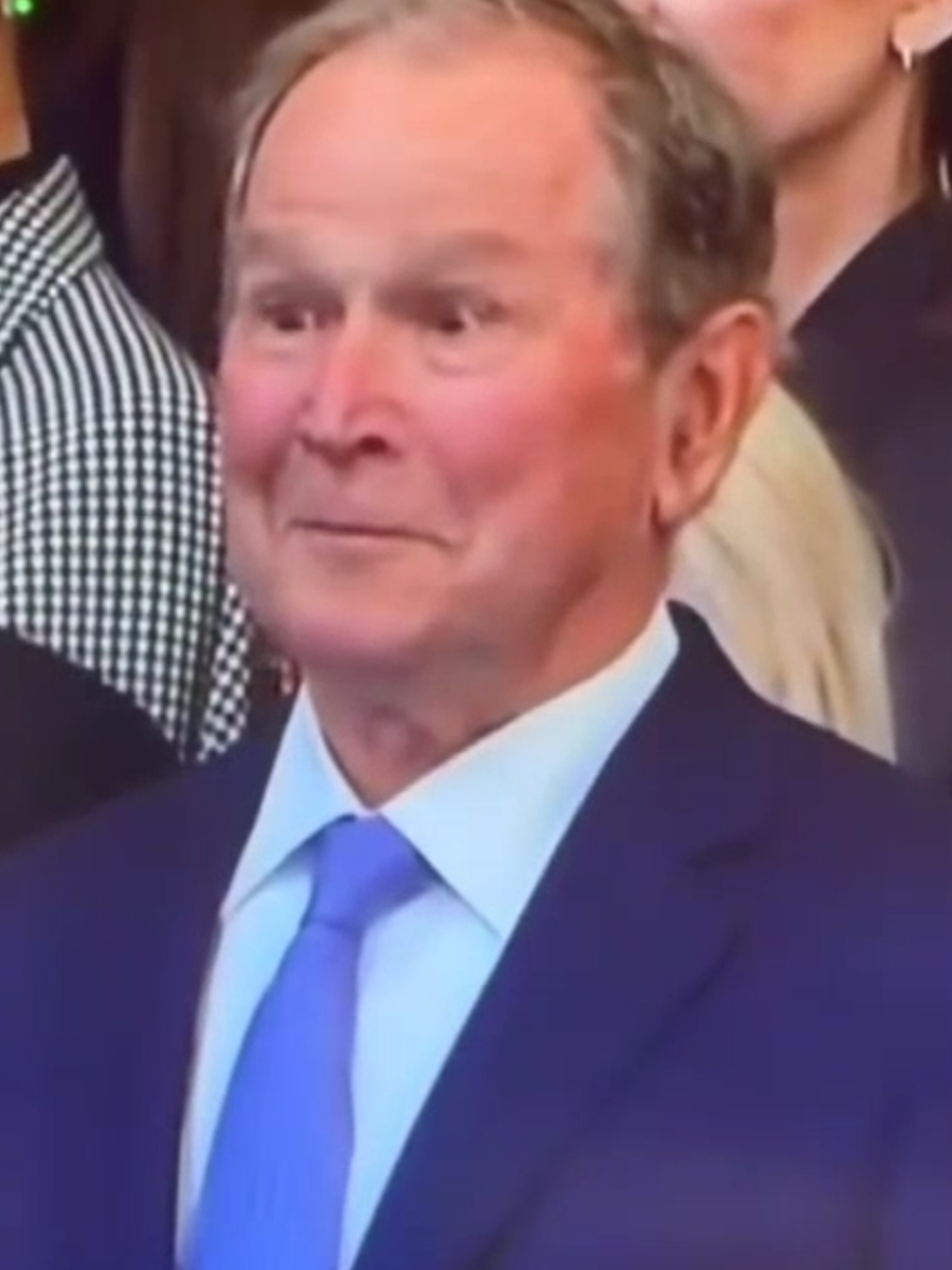 When your tripping balls but you must act normal in public lol 😆 😂 #georgebush #trump #inaugurationday #viralvideo #funnyvideo #fyp #foryoupage #fypage 