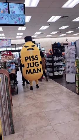 Piss Jugman invaded Bussys