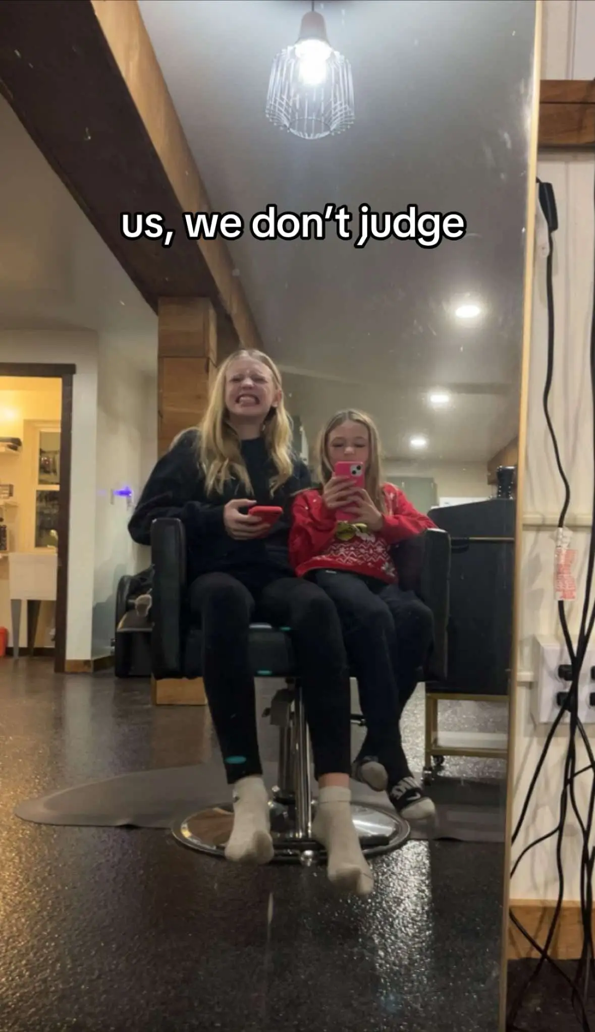 @??? 