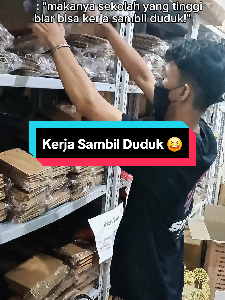 Bisa aja sih kerja sambil duduk,tapi susah egee 😭😭😆🤪 #fyp #fypシ゚viral #fyppppppppppppppppppppppp #doktifapproved #shellasaukia #racuntiktokshop #promoguncangtokopedia #promoguncang #fujian #aisarkhaledd #betterhome #kerjasambilduduk #trend #jj #capcut #trending 