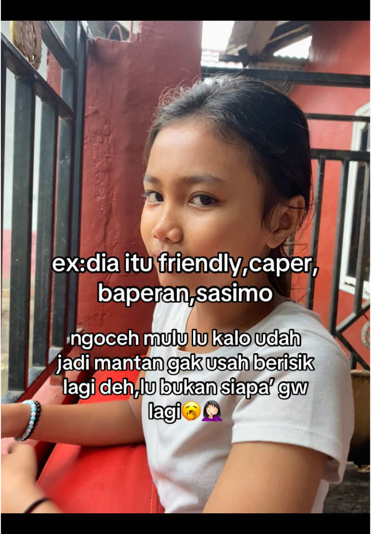 #ex#sibuk#diemdeh #gakpenting #fyppppppppppppppppppppppp #fypシ #foryoupage #katakata #ngakak 