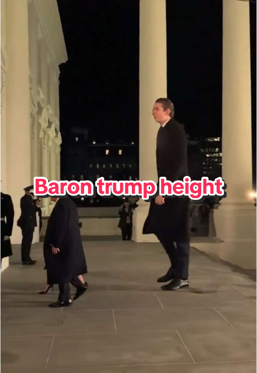 🚨#breakingnews #breakingBaron Trump enters the White House 🏠🏠#fyp #viral #200k #meme @President Donald J Trump #brantrumpheight