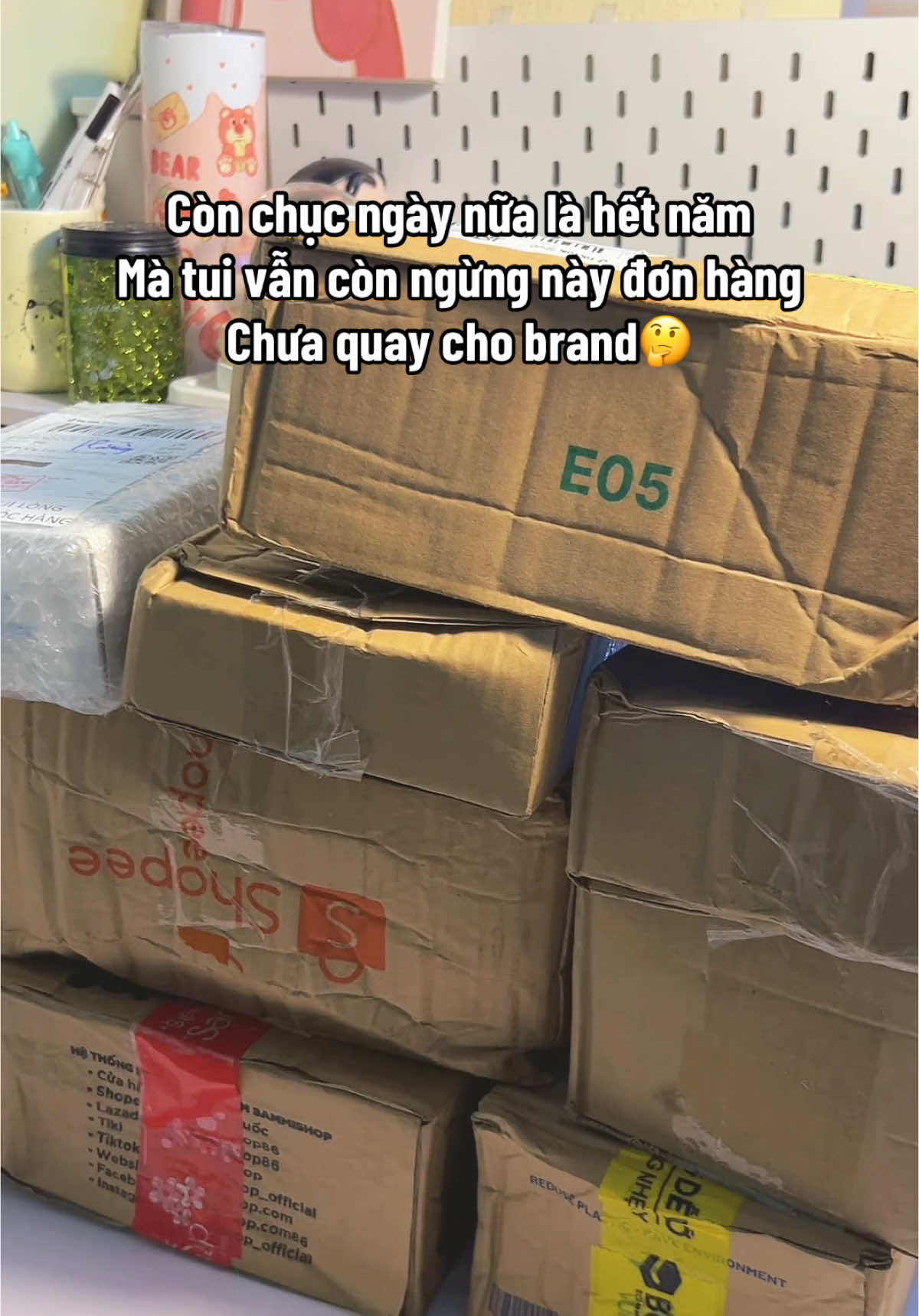 Khum ấy sang năm em trả được khum brand😐 #sos #affiliatemarketing #unboxwithTep 