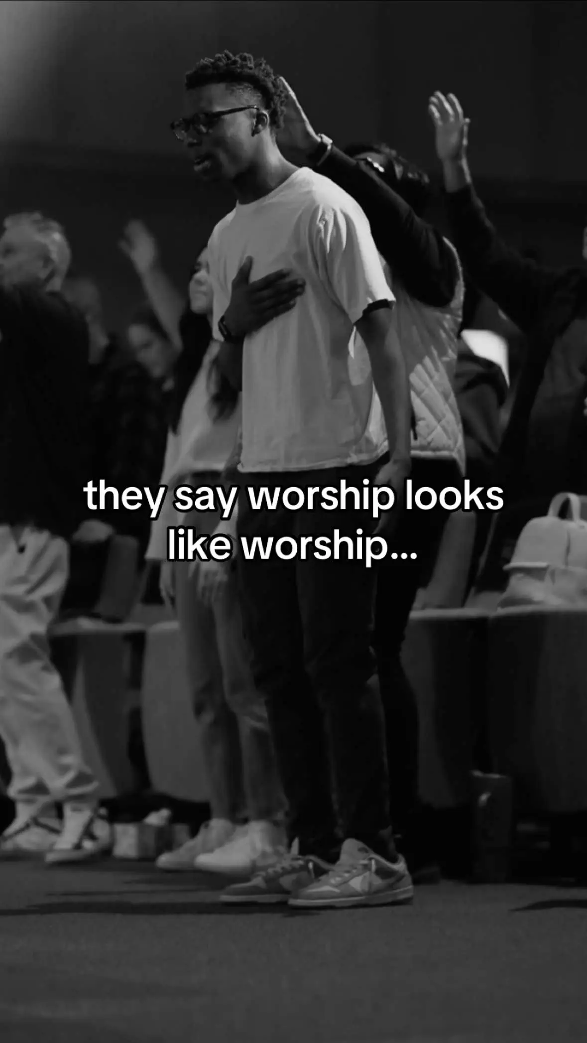 #creatorsearchinsights #fyp #jesuslovesyou #worship 