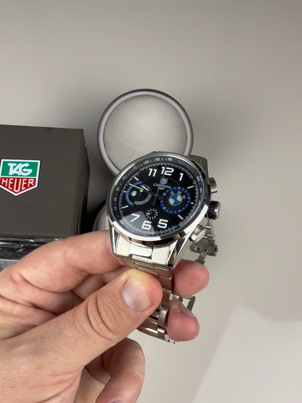 * Design Exclusivo * Série limitada BMW * Qualidade Premium * Pulseira em Aço 904L - Inoxidável  * Vidro em Cristal Mineral - Resistente à riscos * Bateria Conheça os nossos Valores e condições pelo nosso canal de atendimento na bio  #relogios #relogiosmasculinos #relogio #tagheuer #relogiospremium 