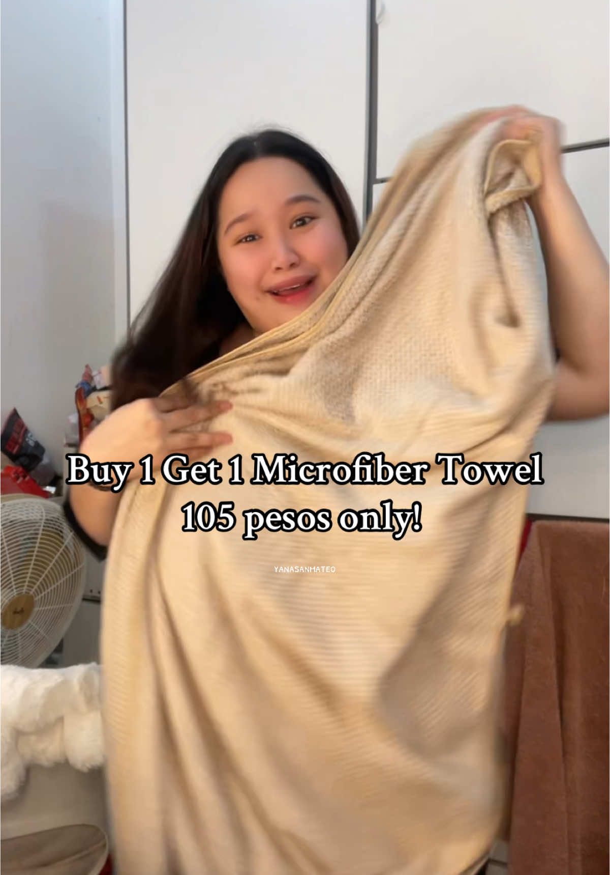 Buy 1 Get 1 Microfiber Towel 105 pesos only! #towel #microfibertowel #buy1get1towel #bathtowel #bathtowelmakapal #adulttowel  