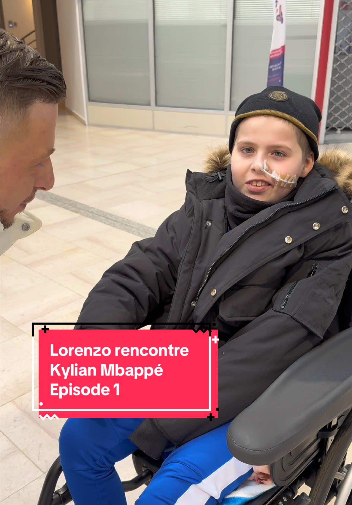 Lorenzo rencontre Kylian Mbappé pour son dernier rêve. Premier épisode d’une journée historique et extraordinaire ✨  #pourtoi #cancer #fyp #mbappe 