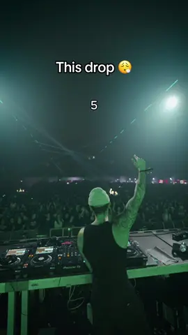 Simon says… 😮‍💨 #rave #techno 