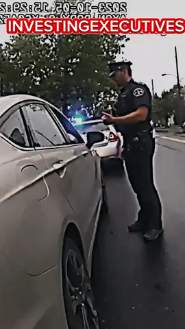 #creatorsearchinsights Female cop intimidation fail😂😂#fyp #viralvideo #foryourpage #fyp 