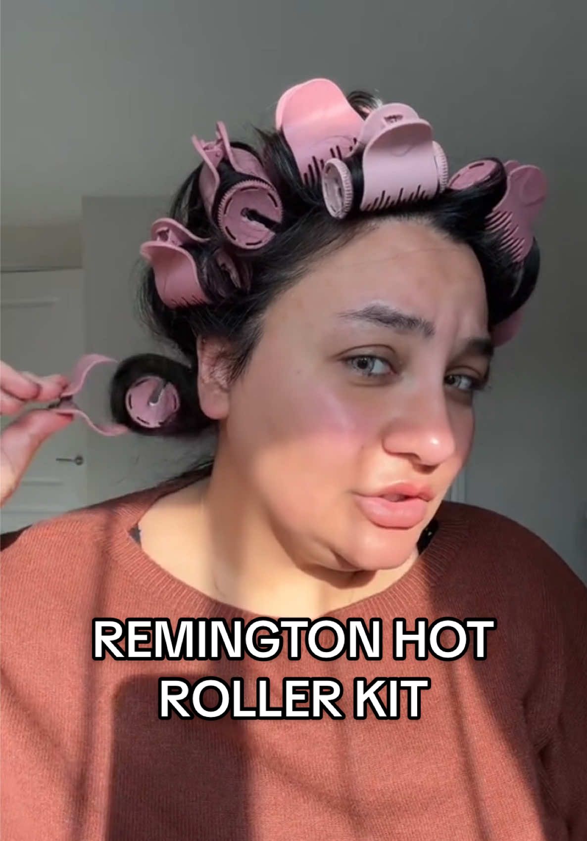 Ok so i LOVE this hot roller kit from @Remington Official WOW! #fyp #tiktokmademebuyit #dealdrops #remington #remingtonhotrollers #hotrollers #hairstyle 